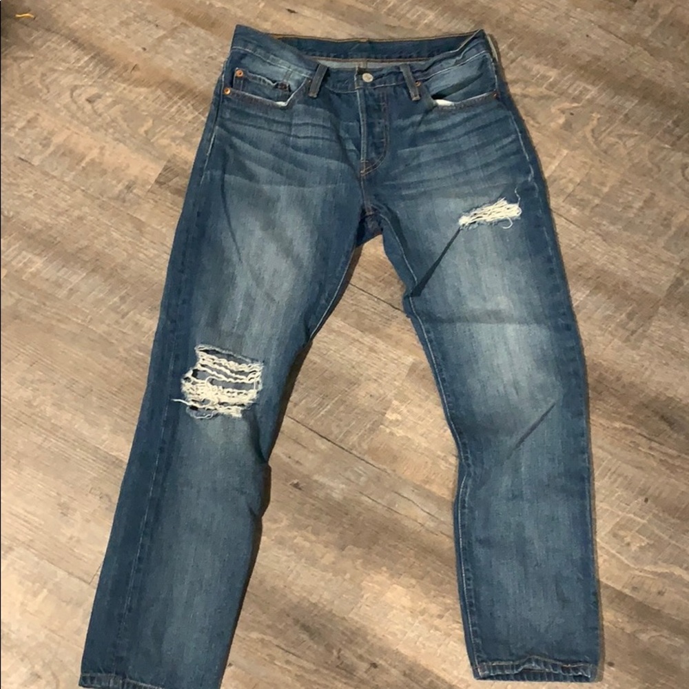 Low rise Levi 501 mom jeans